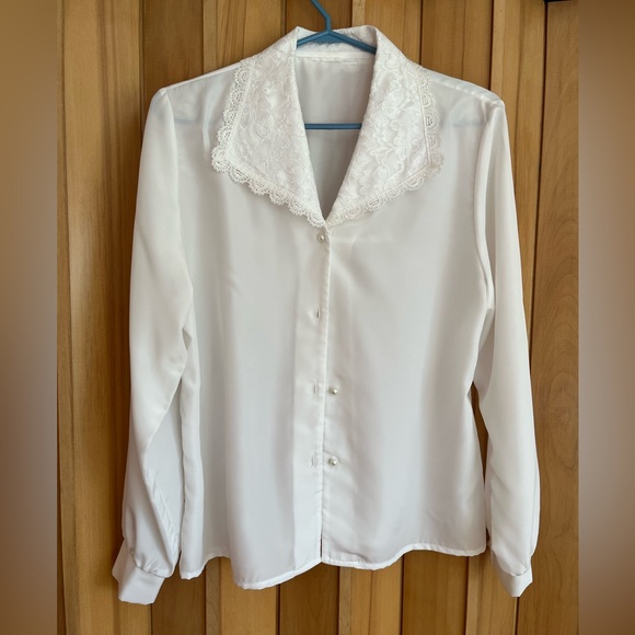 Beautiful vintage blouse - Picture 4 of 7